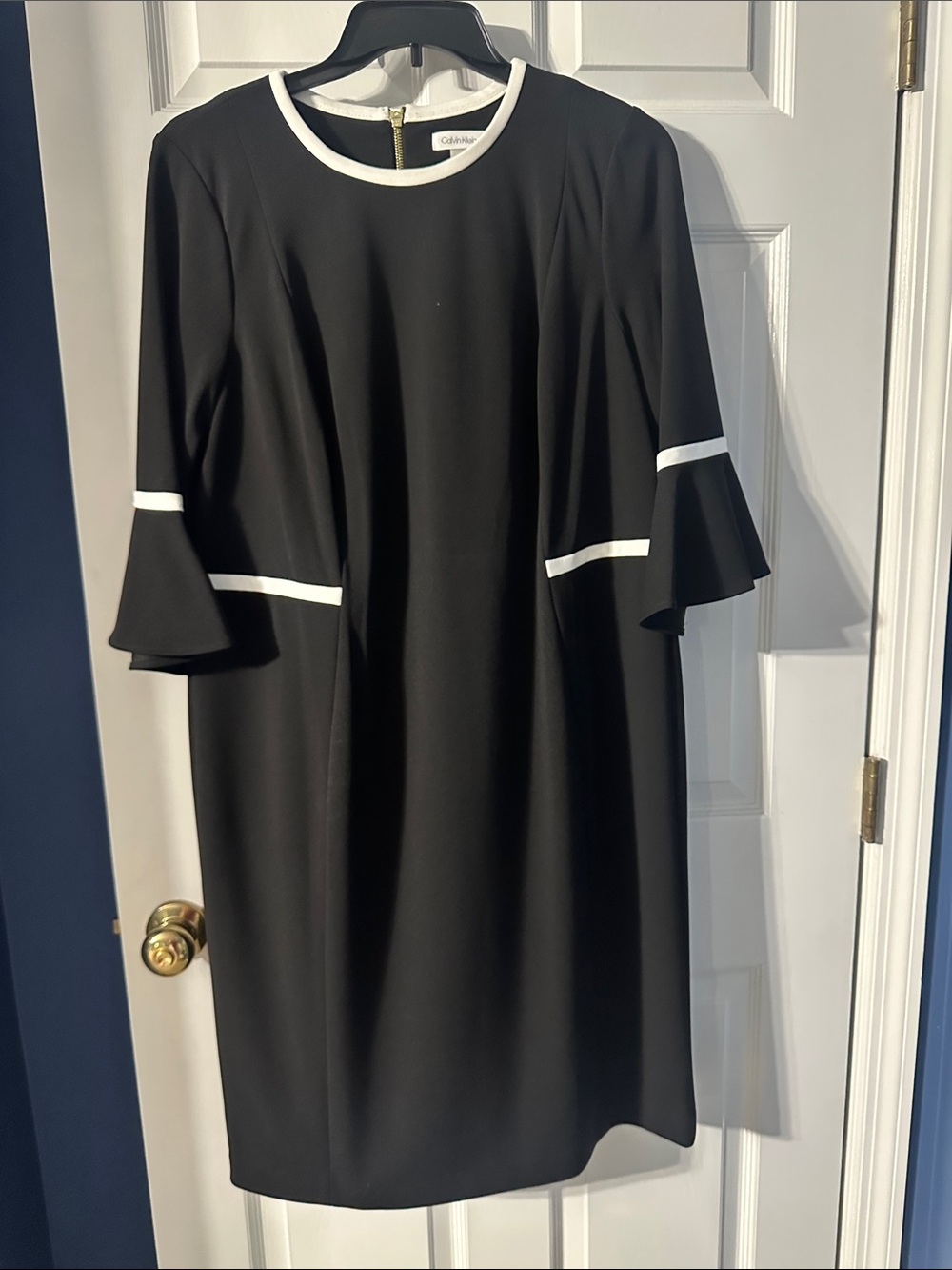 Calvin Klein Black Dress with White Trim - Elegant Bell Sleeve Dress Size 16W